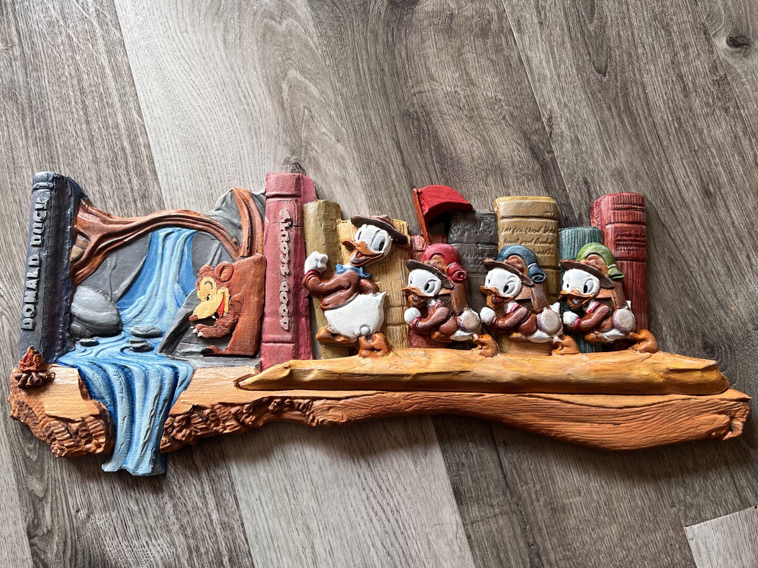 Good Scouts Adventure Shelf